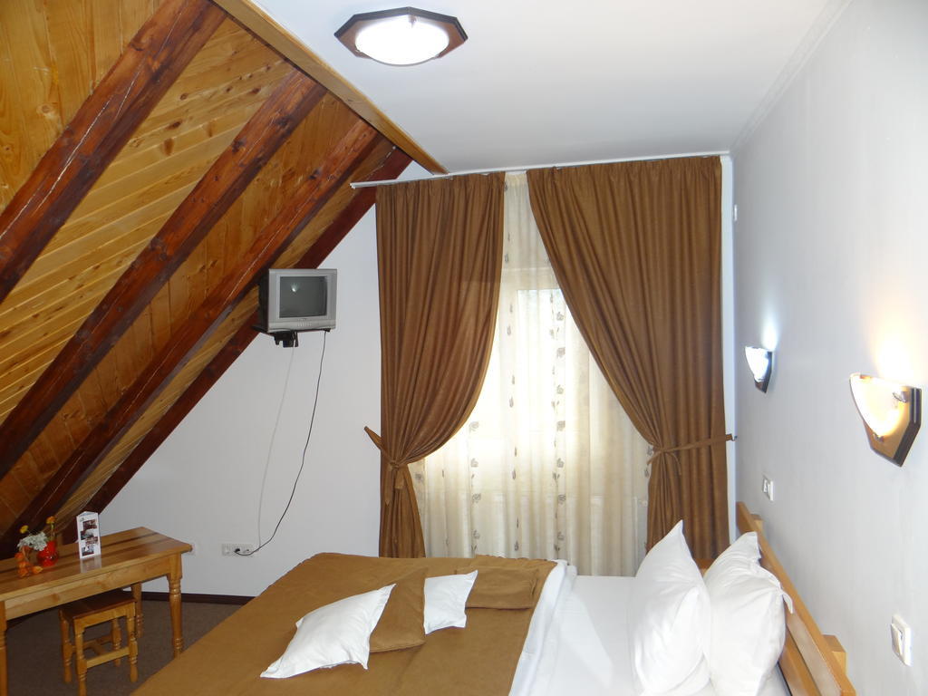 Belvedere Corbeni Room photo